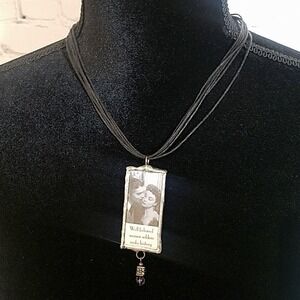 VINTAGE glass framed HISTORY necklace